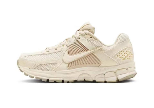 Nike Vomero 5