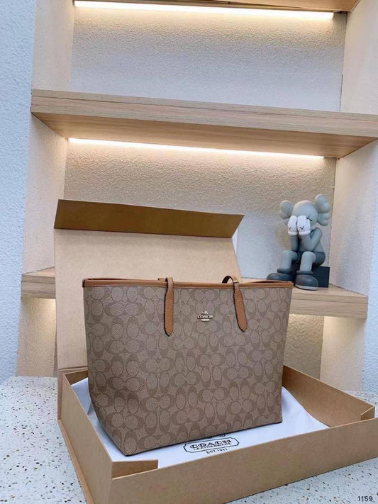 COACH TOTE BAG