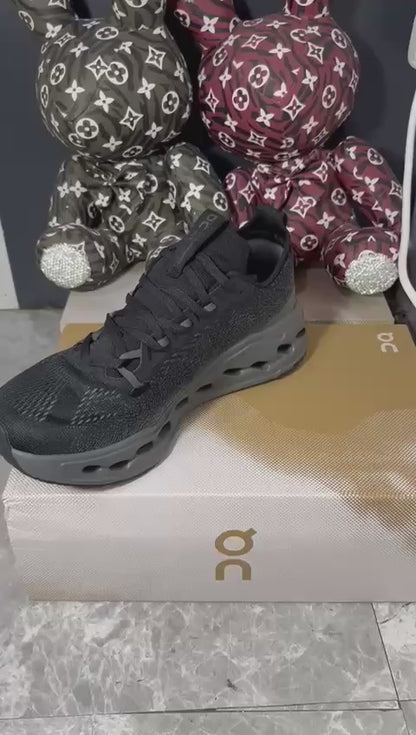 ON Cloudsurfer Max ‘Black’🖤
36-45 AVAILABLE 🤩
200 dhs🪙🌨️

Zain242
♥️♥️♥️