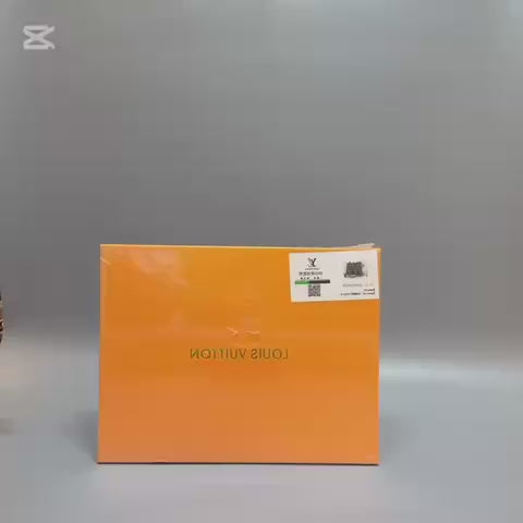 LV
VERY GOOD QUALITY 

WITH BOX
🎁🎁🎁

75 dhs🇦🇪

Zain39
♥️♥️♥️