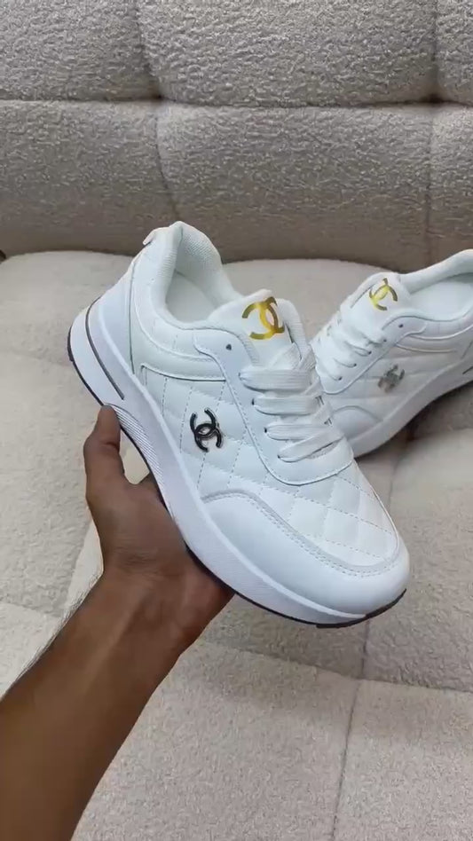 Chanel
New arrivals 👆🏻
Size 36to41      
80 dhs🪙

Zain163
❤️❤️❤️
