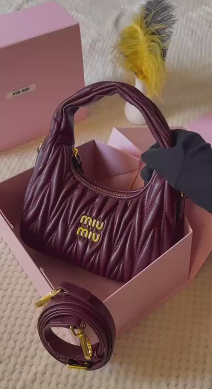 Available Again✨✨✨
MIU MIU

18cm
280 dhs🪙🌺

22cm
300 dhs🪙🌺

Top quality 
With box🎁

Zain167
♥️♥️♥️