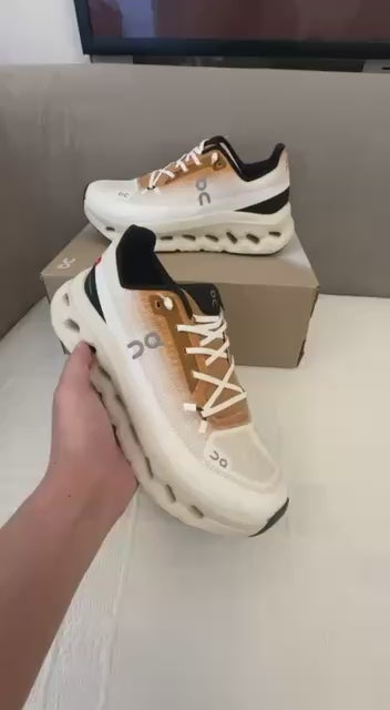 On Cloudtilt “pearl / lce” and “lvory/Almond” , 36 to 45 , 
220 dhs🪙🌨️

Zain196
♥️♥️♥️