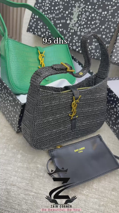 YSL 

SIZE  ………  25 CM 

95 dhs🇦🇪

with BOX
🎁🎁🎁

Zain244

اطلبوها من الوتس المثبت في الأعلى👆🏻👆🏻

تواصلو معنا 👈🏻 Zain 
For order WhatsApp pinned 👆🏻

♥️♥️♥️