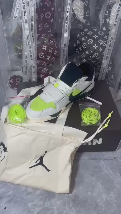 Jordan x Travis Scott Jumpman Jack TR "Muslin/Black/Bright Cactus”🌵 
36-45 AVAILABLE 🤩
260 dhs🪙💚

Zain242
♥️♥️♥️