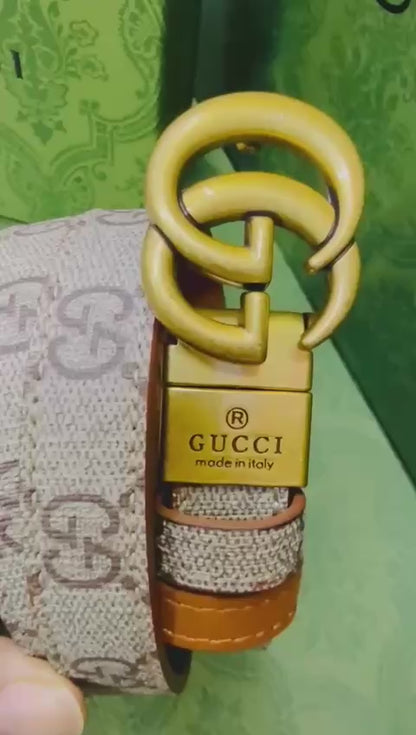 Gucci
Good quality 
With box
🎁🎁🎁

50 dhs🪙🌨️

Zain93
🌸♥️♥️