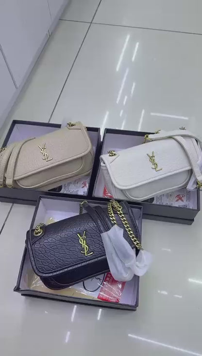 YSL
✨✨NEW  ✨✨
110 dhs🪙💚

with box
🎁🎁🎁

Zain38
♥️♥️♥️
