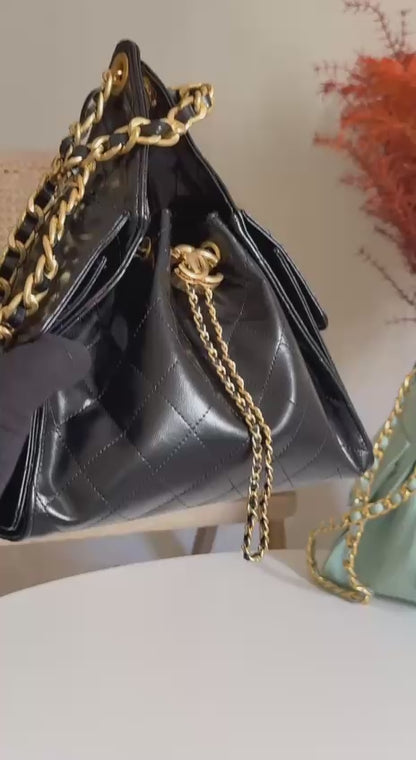 New collection✨✨✨
CHANEL
25cm
380 dhs🪙💚
Top quality 
With box🎁

Zain167
♥️♥️♥️