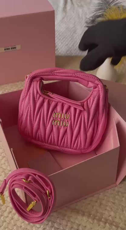 Available Again✨✨✨
MIU MIU

18cm
280 dhs🪙🌺

22cm
300 dhs🪙🌺

Top quality 
With box🎁

Zain167
♥️♥️♥️