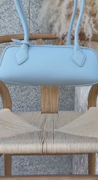 ALAIA

27cm
340 dhs🪙🌨️

Top quality

Zain167
♥️♥️♥️