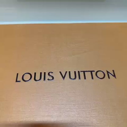 LV
COPY ONE 
SPECIAL OFFER 

WITH BOX 
🎁🎁🎁

115 dhs🪙🌨️
⛔️

Zain39
♥️♥️♥️