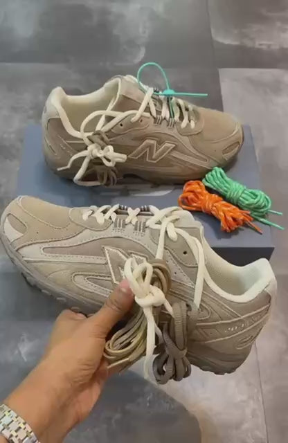 New Balance 204L Mushroom Arid Stone ，
Size 36-45 ，
230 dhs🪙🖤

Zain18
♥️♥️♥️