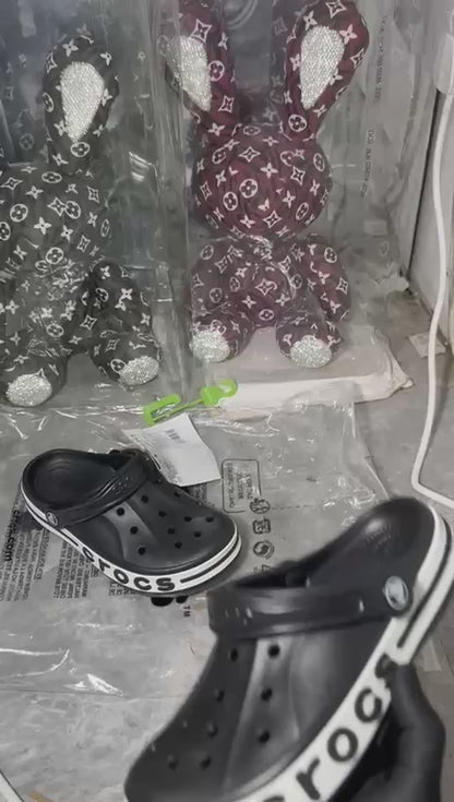 Crocs Bayaband Clog ‘Black/White’⚪️🖤
36-46 AVAILABLE 🤩
65 dhs🪙💚

Zain242
♥️♥️♥️