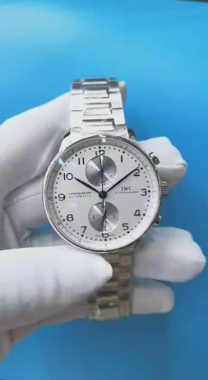 IWC 
master 
2000 dhs🪙💚

Zain25
♥️♥️♥️