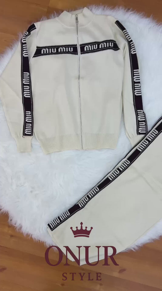 Miu

125 dhs

Zain140

اطلبوها من الوتس المثبت في الأعلى👆🏻👆🏻

تواصلو معنا 👈🏻 Zain 
For order WhatsApp pinned 👆🏻

♥️♥️♥️