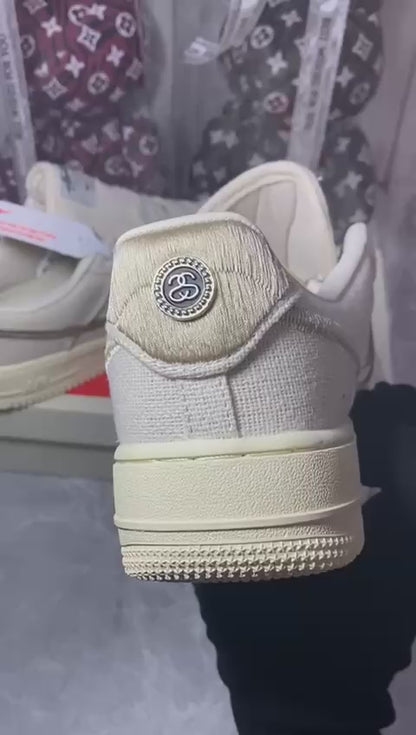 Nike x Stussy Air Force 1 Low "Fossil" 
36-45 AVAILABLE 🤩
170 dhs🪙💕

Zain242
♥️♥️♥️