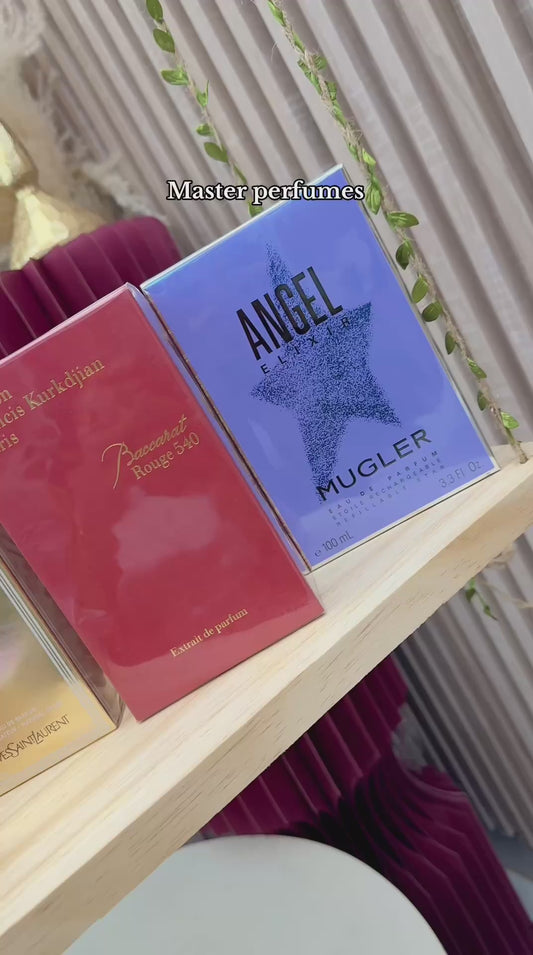 Master perfunes

اطلبوها من الوتس المثبت في الأعلى👆🏻👆🏻

تواصلو معنا 👈🏻 Zain 
For order WhatsApp pinned 👆🏻

♥️♥️♥️