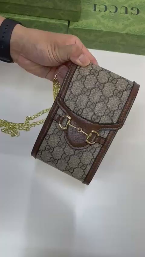 Mobile phone bag
60 dhs🪙

with box
🎁🎁🎁
size 11×18×4cm

Zain42
♥️♥️♥️