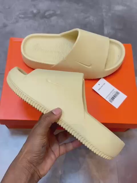 Nike Calm Slide Sesame ，
Size 36-45 ，
120 dhs🪙

Zain18
♥️♥️♥️