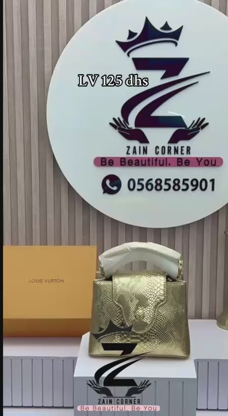 LV
Good quality 

with box 🎁🎁🎁

125 dhs🪙🌨️

Zain186

اطلبوها من الوتس المثبت في الأعلى👆🏻👆🏻

تواصلو معنا 👈🏻 Zain 
For order WhatsApp pinned 👆🏻

♥️♥️♥️
♥️♥️♥️