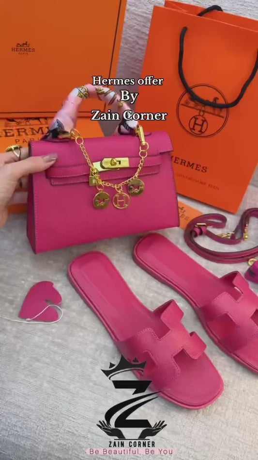 Hermes offer

185 dhs 

🩷Bag With box
🩷Slipper with box
🩷Big lv paper bag

اطلبوها من الوتس المثبت في الأعلى👆🏻👆🏻

تواصلو معنا 👈🏻 Zain 
For order WhatsApp pinned 👆🏻

♥️♥️♥️
