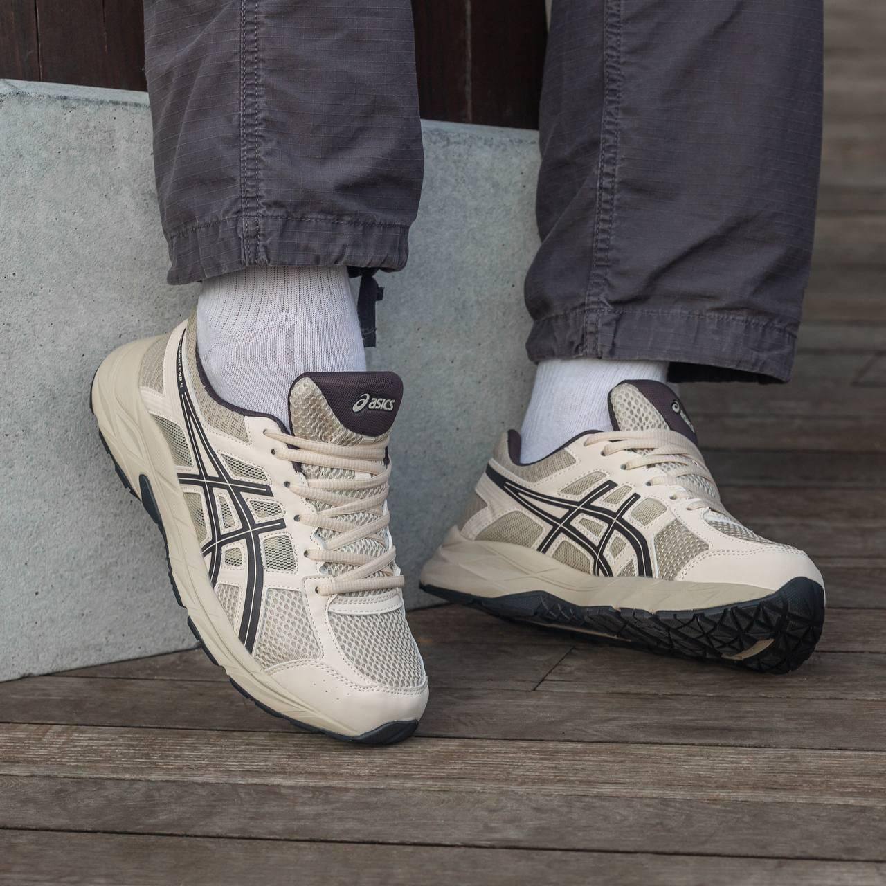 ASICS Gel Contend 4 ‘Beige/ Black’🩶🖤
Size 40-45 AVAILABLE
200 dhs🪙💕

Zain242
♥️♥️♥️