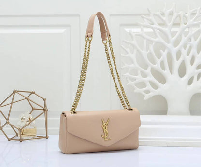 YSL
95 dhs✅
With box

Zain219
♥️♥️♥️