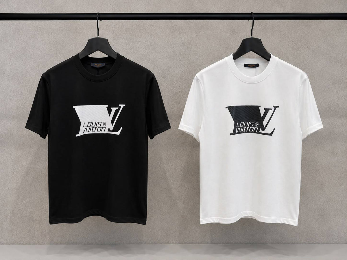 LV❣️
SUPER MASTER QUALITY ✨
SIZE :S M L XL XXL
280 dhs🇦🇪🇦🇪🇦🇪

Zain327
♥️♥️♥️