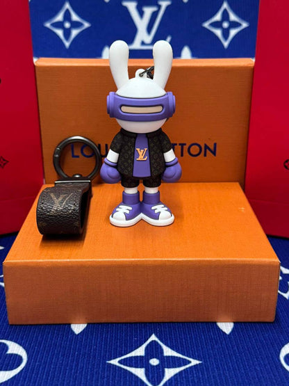 LOUIS VUITTON🦋*
Key chain ⛓️‍💥 
Master quality 💯
With master box 🗃️ 
45 dhs🪙🌨️

Zain216
♥️♥️♥️