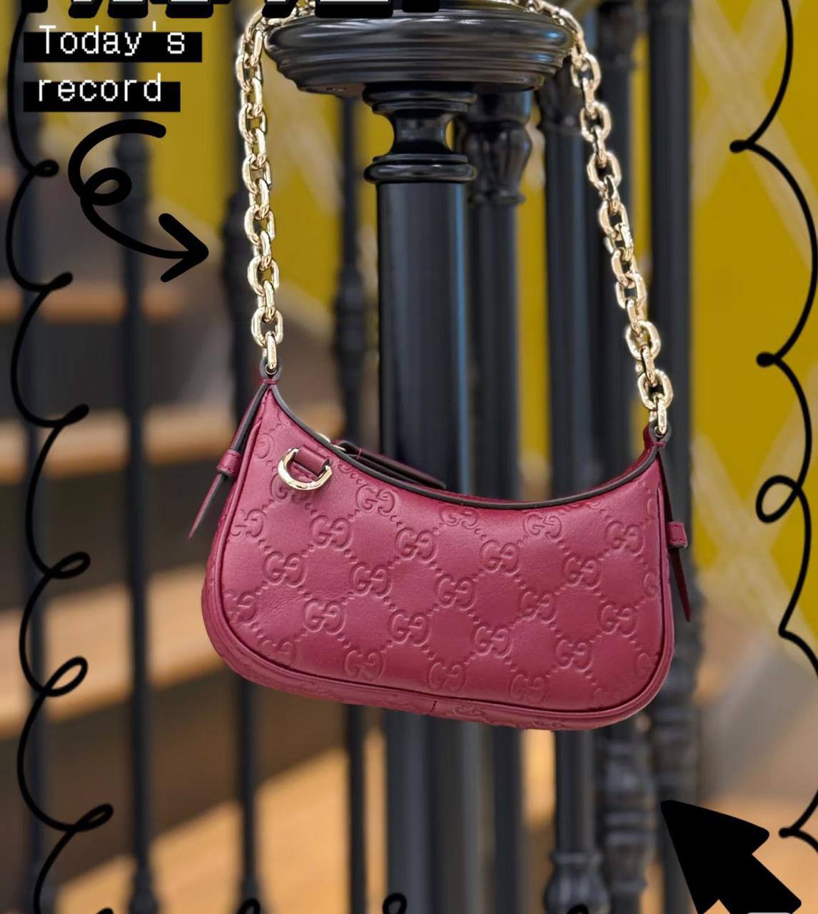 🌟 Gucci Emblem
1⃣️ First quality +🎁
Size : 24 * 16  cm
90 dhs❤️
with box🎁

Zain115
♥️♥️♥️