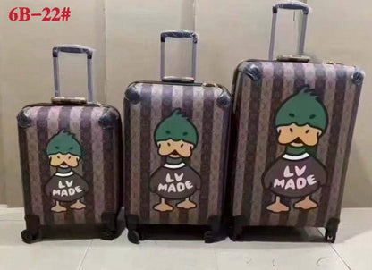 Travel Bags
Set
450 dhs✅

Zain295
♥️♥️♥️