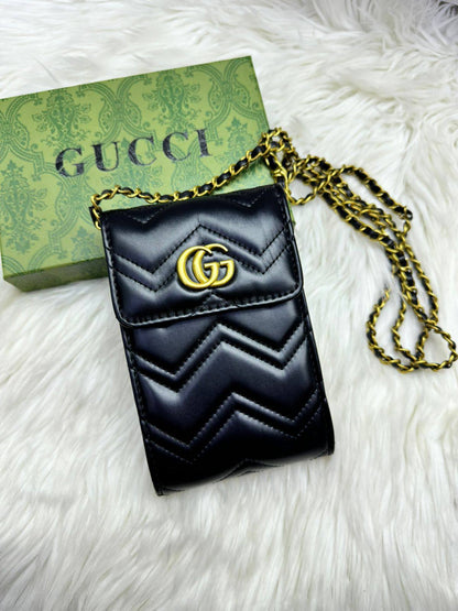 📱Brand Phone bag
First Quality +🎁

Size : 18 * 11 cm

50 dhs🗽

with box🎁

Zain115
♥️♥️♥️