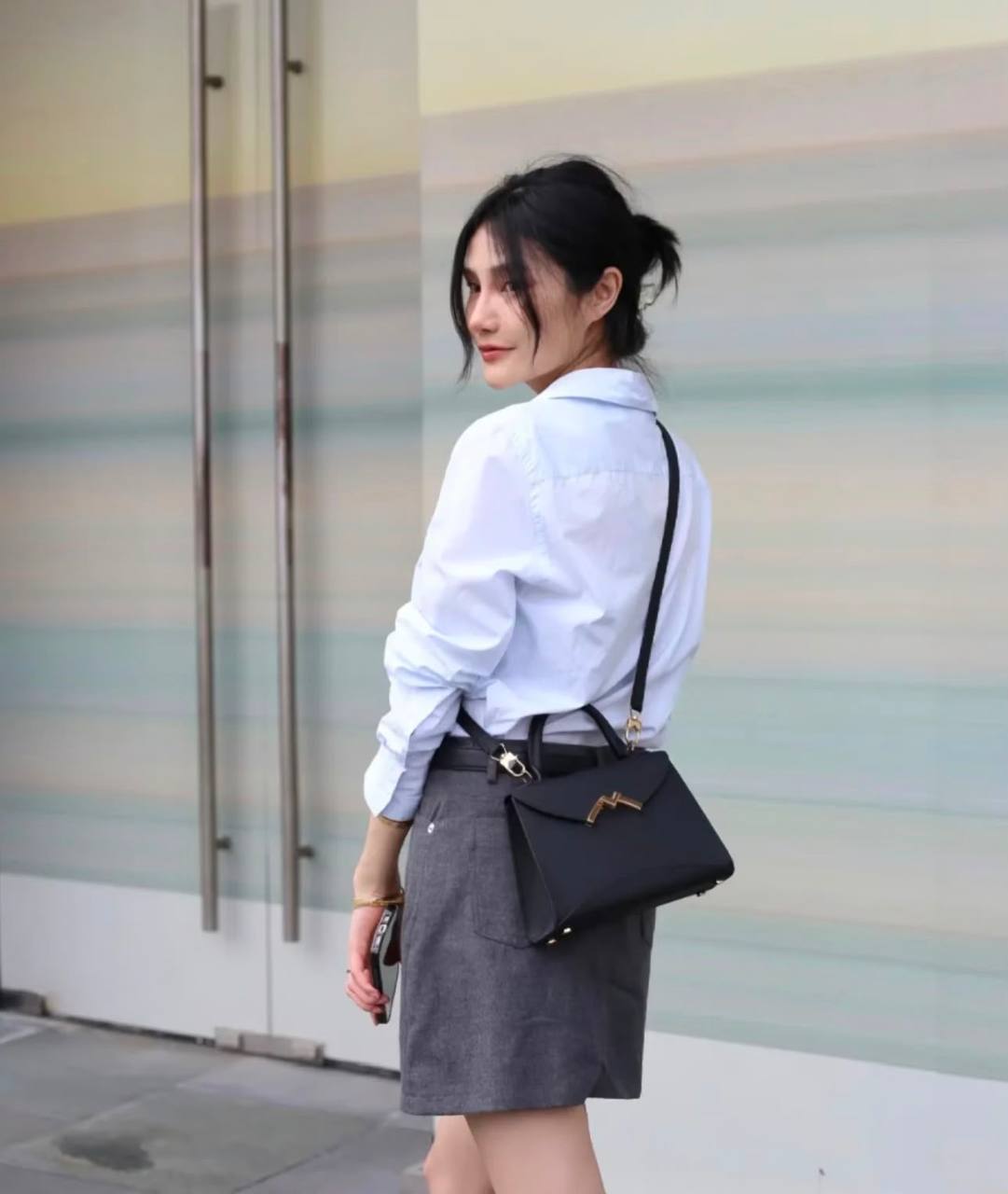 MOYNAT 
GOOD QUALITY WITH BOX 
110 DHS🇦🇪🇦🇪

Zain295
♥️♥️♥️