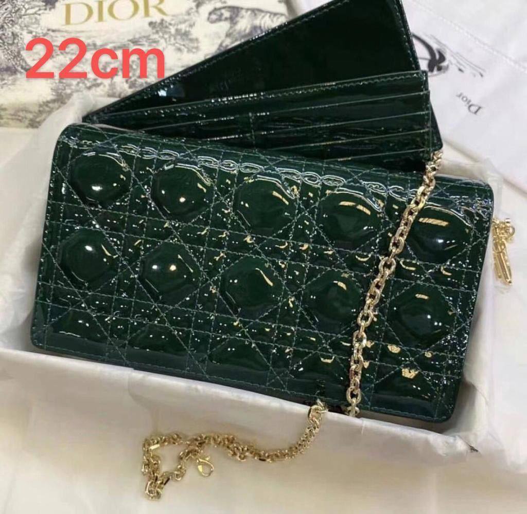 DIOR 

95 dhs🌺

with box
🎁🎁🎁

Zain90