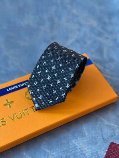 *Tie*
*Master quality*
180 dhs🪙💕

Zain179
♥️♥️♥️