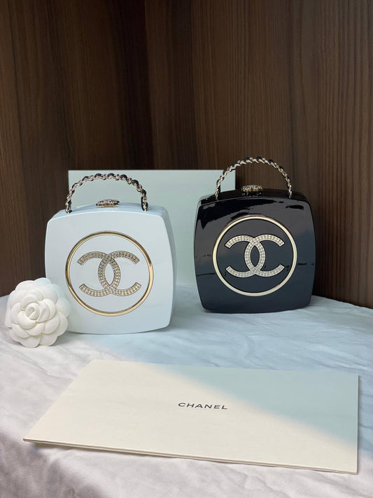 Chanel MAKEUP PALETTE
*Super Master Quality*
1350 dhs🪙🌨️

Zain255
♥️♥️♥️