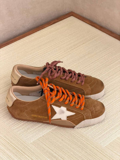 GOLDEN GOOSE 
QUALITY: SUPER MASTER 💥😍
SIZE:36 TO 41🥰

450 dhs🇦🇪🇦🇪

Zain319
♥️♥️♥️
