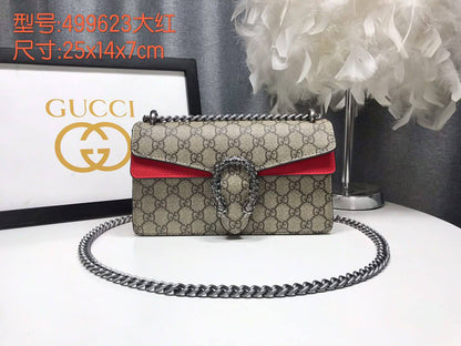 Gucci

Big size:280 dhs🇦🇪

Medium size: 270 dhs🇦🇪

Small size: 210 dhs🇦🇪🇦🇪

Zain153
♥️♥️♥️