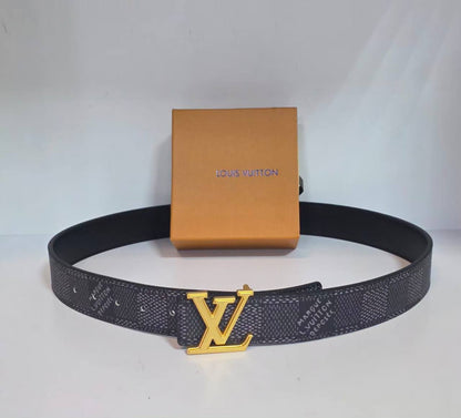 Mens belts 
with box
35 dhs💛

Zain232
♥️♥️♥️