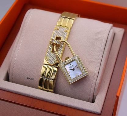 HERMES LADY
410 dhs✅

Zain304
♥️♥️♥️