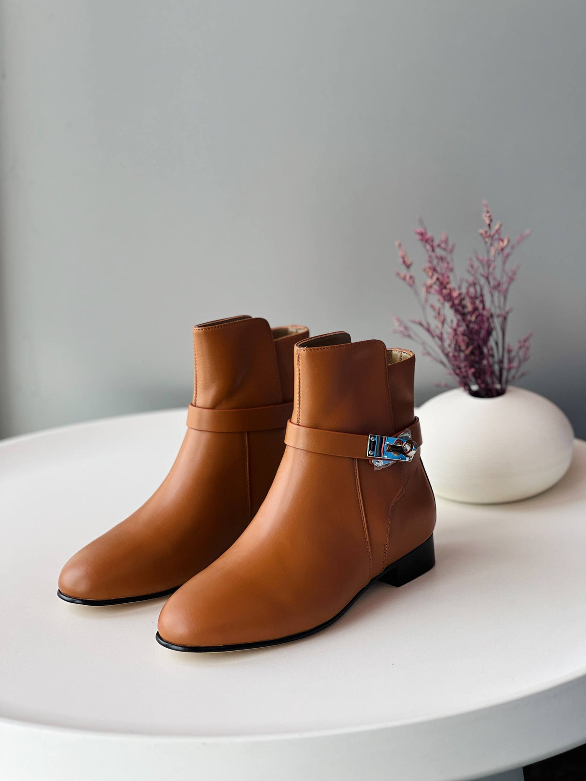 Hermes Boot
36-41
_Super master high quality_🪡
630 dhs🇦🇪🇦🇪

Zain176
♥️♥️♥️