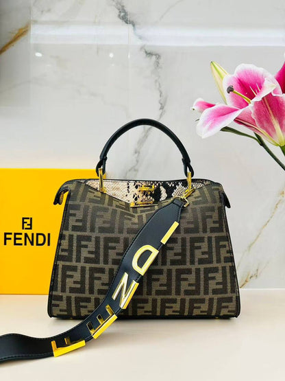 Fendi
High Quality
120 dhs🪙🌨️

Zain143
♥️♥️♥️