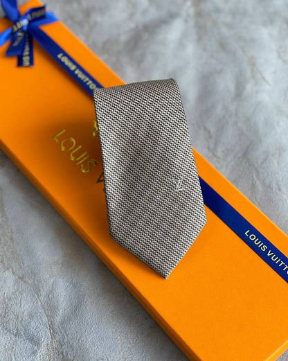 *Tie*
*Master quality*
180 dhs🪙💕

Zain179
♥️♥️♥️