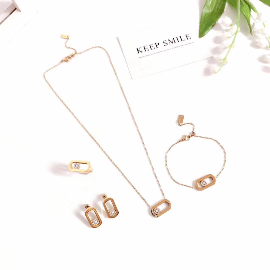 *
Messika Set* 💐
Necklace 
Earrings 
Bracelet 
Ring 💍 
Master Quality 💎

*140* AED normal box 📦

Zain48
♥️♥️♥️