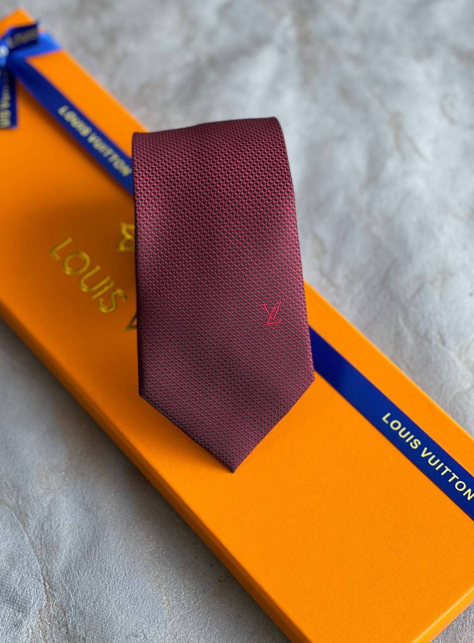 *Tie*
*Master quality*
180 dhs🪙💕

Zain179
♥️♥️♥️