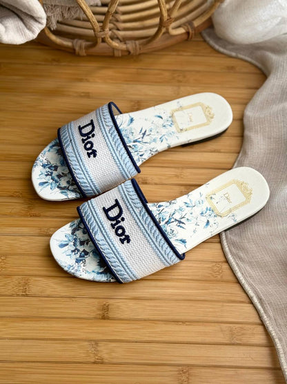𝐃𝐢𝐨𝐫 Dior
AAA+ Quality
𝗦𝗶𝘇𝗲 𝟯𝟲 𝘁𝗼𝗼 𝟰𝟭
450 dhs✅

Zain303
♥️♥️♥️