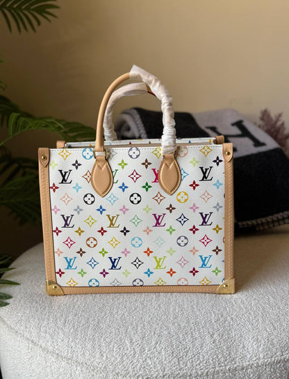 🌿💗*Louis Vuitton*😍🍃
    
             ❄️❄️

     🍃 😍🙃😍 💫
For Price 👇 WTSP Text Zain 0568585901

Zain246
♥️♥️♥️