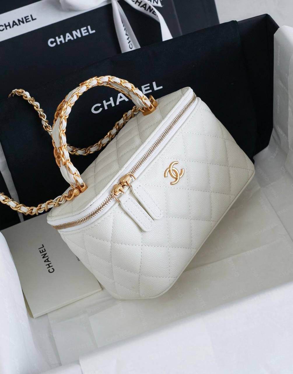 Chanel ✨💕✨
New collection ✨✨✨
SuperMaster Quality 🔥🔥
Available Now ❤️❤️❤️
For Price 👇 WTSP Text Zain 0568585901

Zain252
♥️♥️♥️