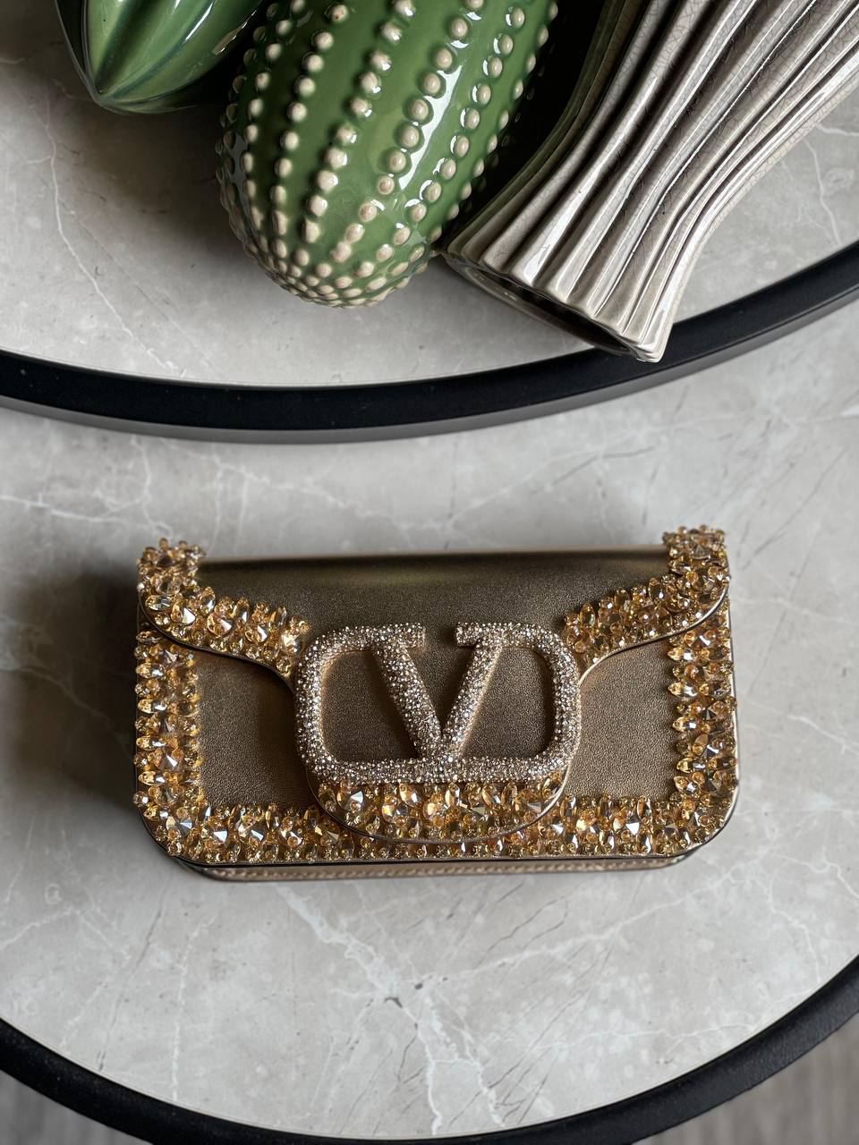 VALENTINO ✨
Size:19Cm 💥
Available original box 📦 
With full packing 🎀🎀
Super high quality 💥💥
For Price 👇 WTSP Text Zain 0568585901

Zain283
♥️♥️♥️