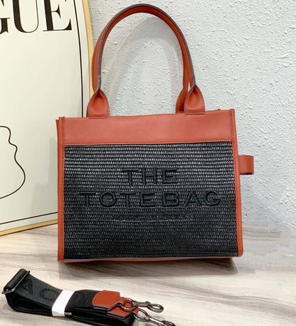 MARC JACOBS 
THE TOTE BAG 
GOOD QUALITY 
100 dhs✅

Zain295
♥️♥️♥️